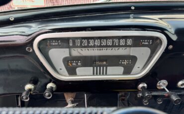 Ford-F-100-1953-Pickup-Truck-9