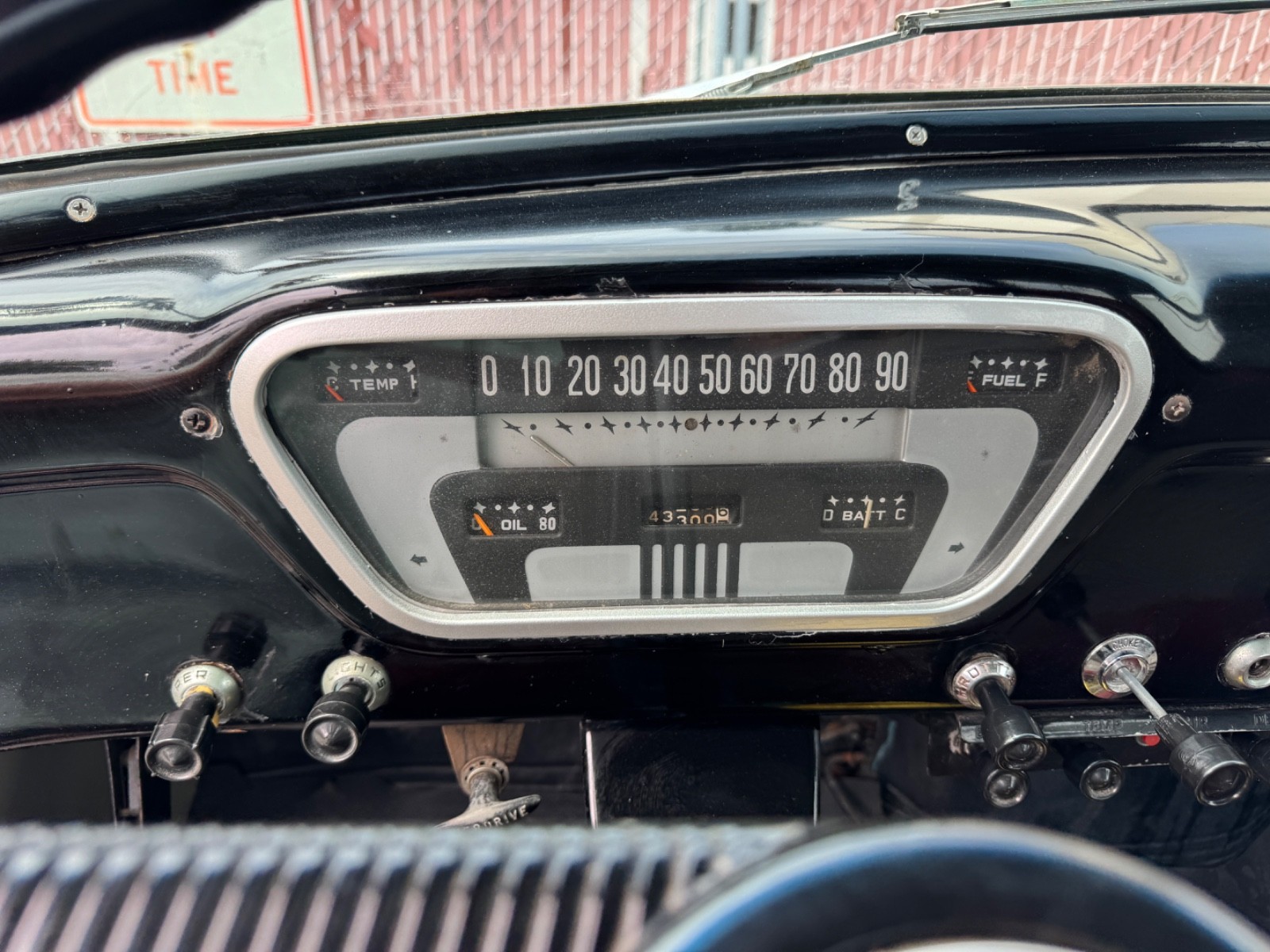 Ford-F-100-1953-Pickup-Truck-9
