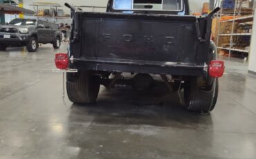 Ford-F-100-1956-Pickup-3