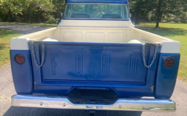 Ford-F-100-1957-Standard-Cab-Pickup-10