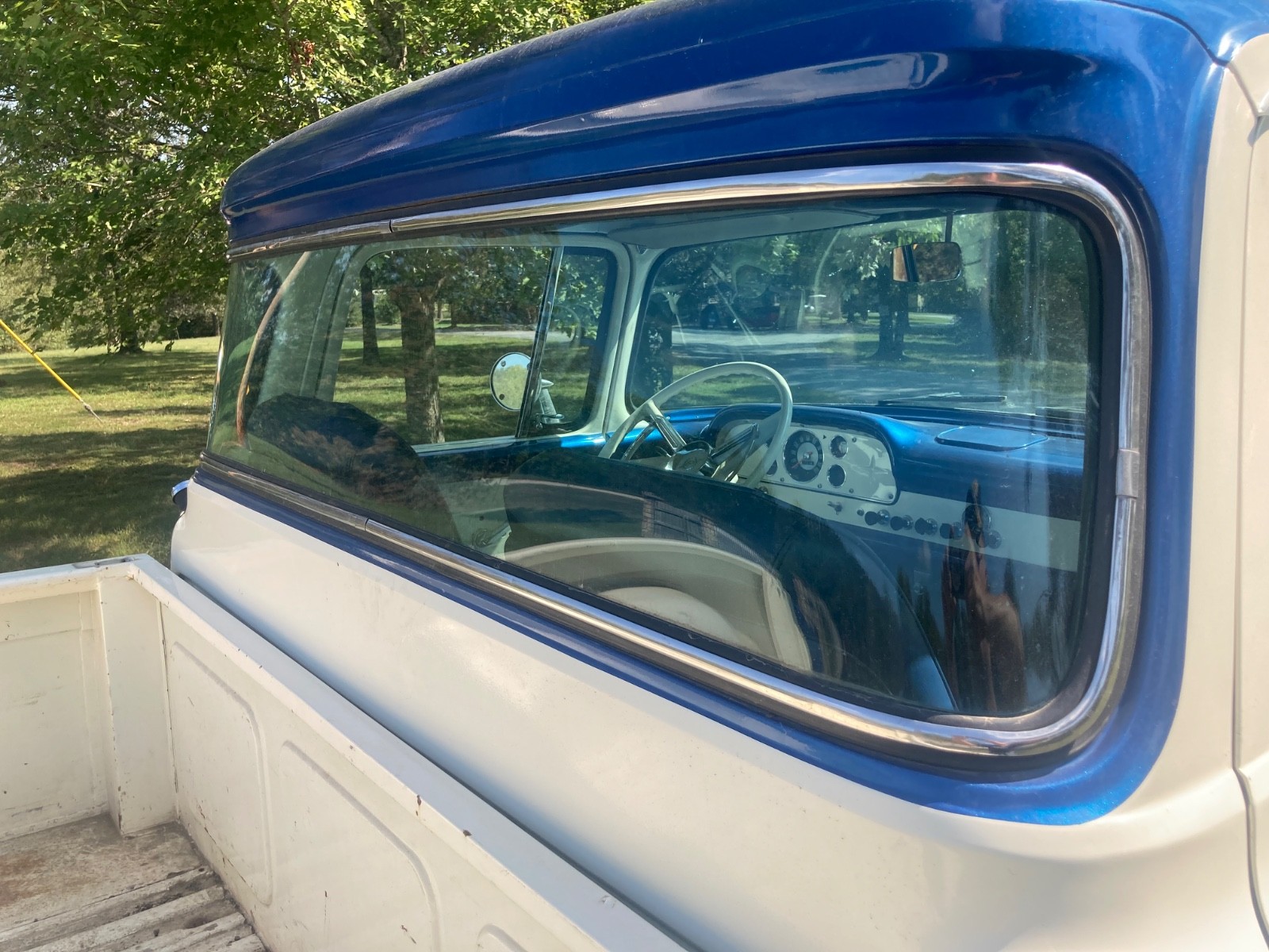 Ford-F-100-1957-Standard-Cab-Pickup-3