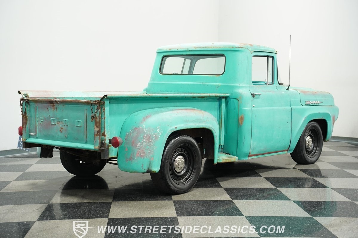 Ford-F-100-1960-Pickup-Truck-12