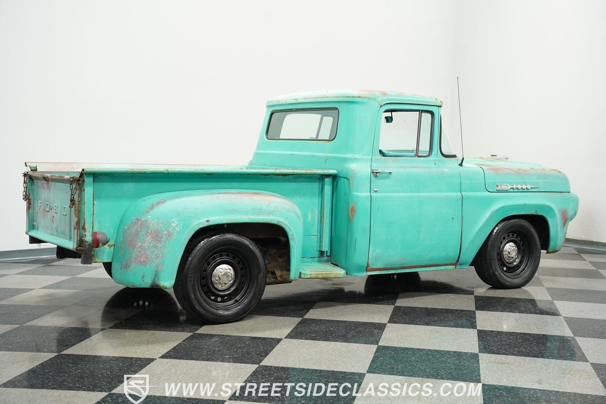 Ford-F-100-1960-Pickup-Truck-13