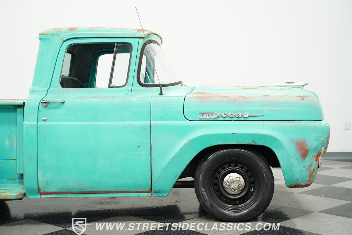 Ford-F-100-1960-Pickup-Truck-29
