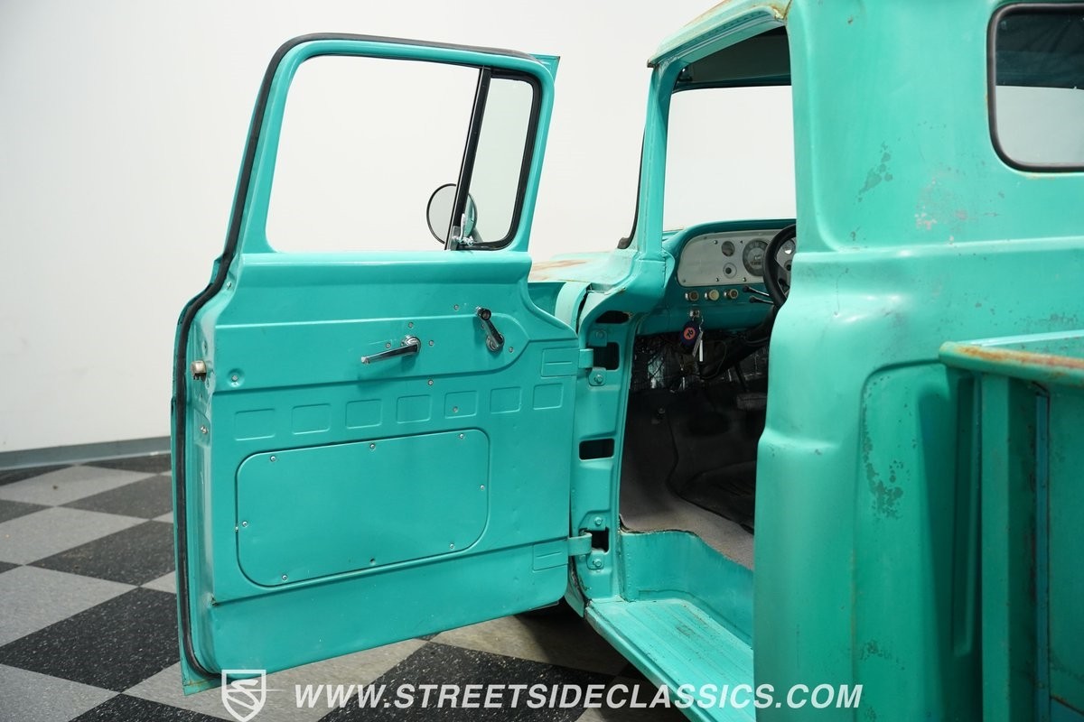 Ford-F-100-1960-Pickup-Truck-35