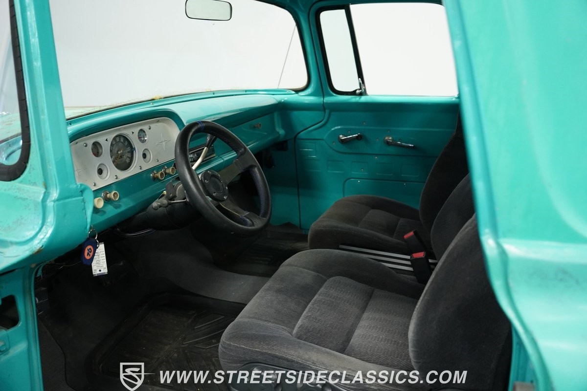 Ford-F-100-1960-Pickup-Truck-4