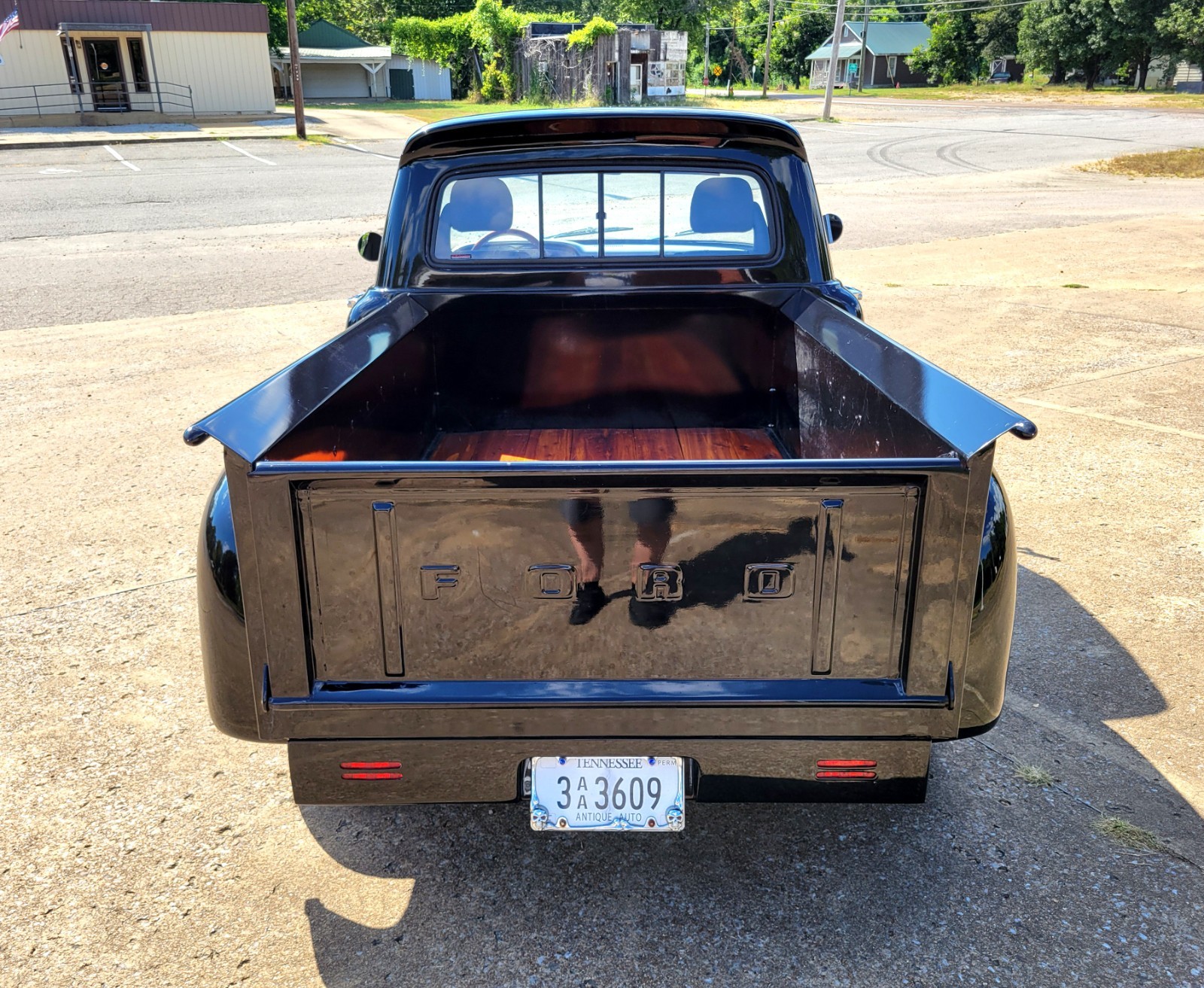 Ford-F-100-1965-Standard-Cab-Pickup-12