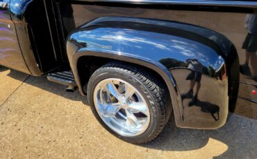 Ford-F-100-1965-Standard-Cab-Pickup-4