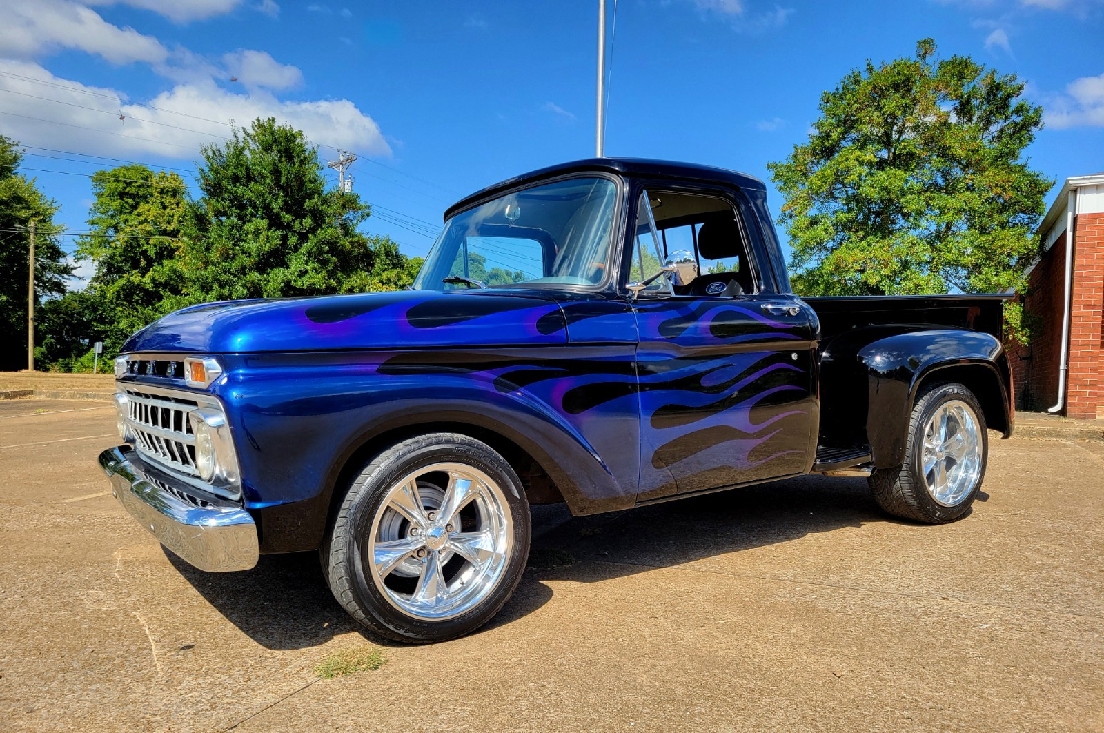 Ford F-100 1965 Standard Cab Pickup