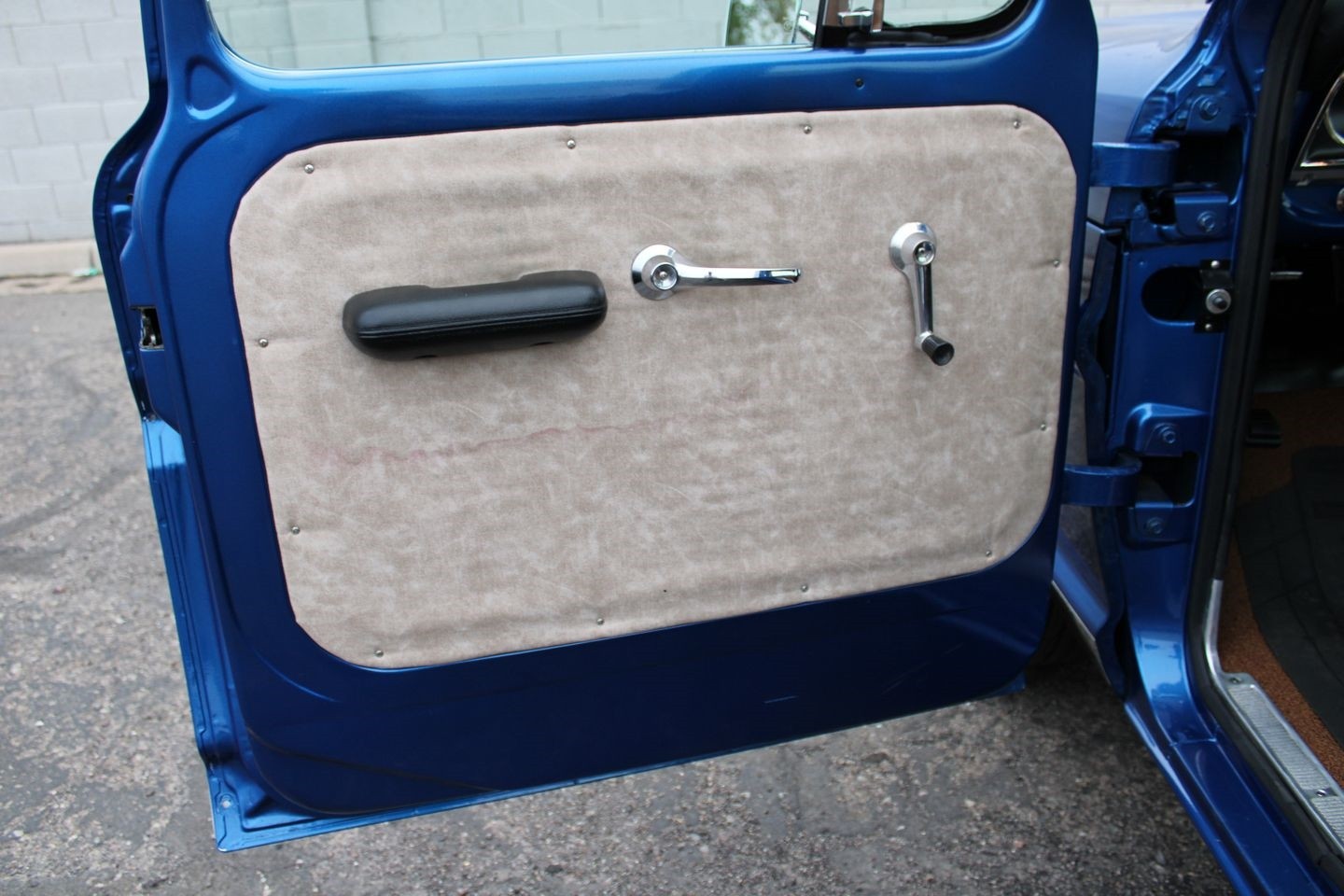 Ford-F-100-1967-Pickup-Truck-22