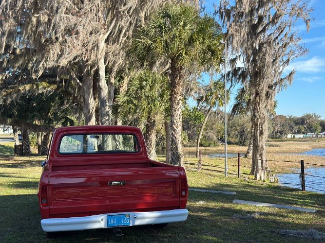 Ford-F-100-1967-Red-6