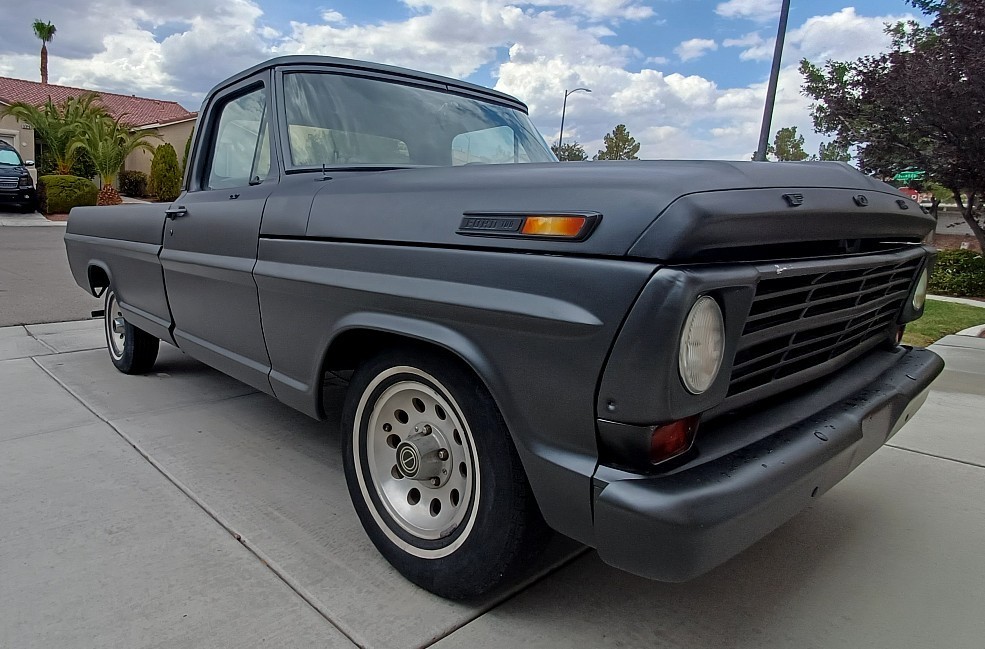 Ford-F-100-1969-Standard-Cab-Pickup-13