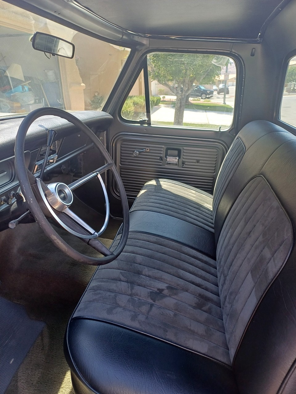 Ford-F-100-1969-Standard-Cab-Pickup-21