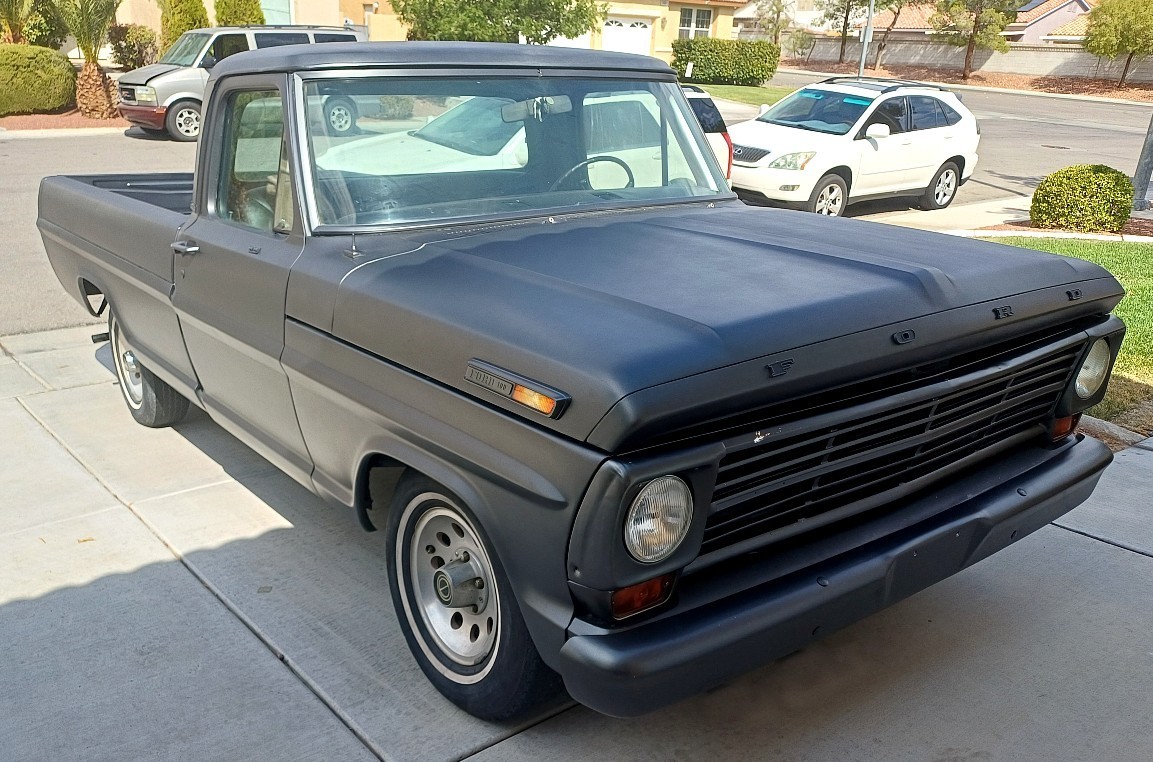 Ford-F-100-1969-Standard-Cab-Pickup-9