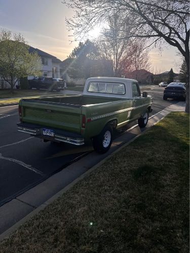 Ford-F-100-1972-Green-Beige-2