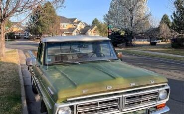 Ford-F-100-1972-Green-Beige