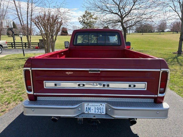 Ford-F-100-1973-7