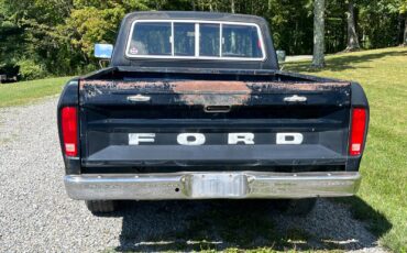 Ford-F-100-1976-Standard-Cab-Pickup-6