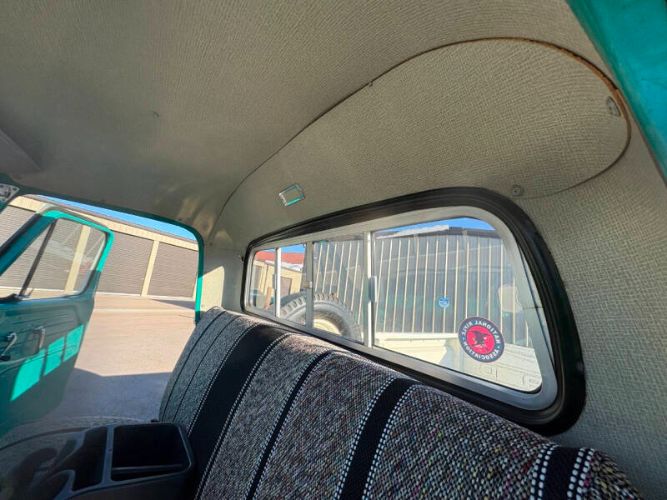 Ford-F-150-1965-Turquoise-Turquoise-2