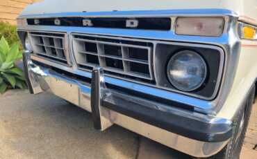 Ford-F-150-1976-Standard-Cab-Pickup-11