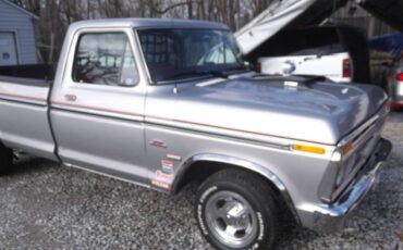 Ford-F-150-1977-Silver-12