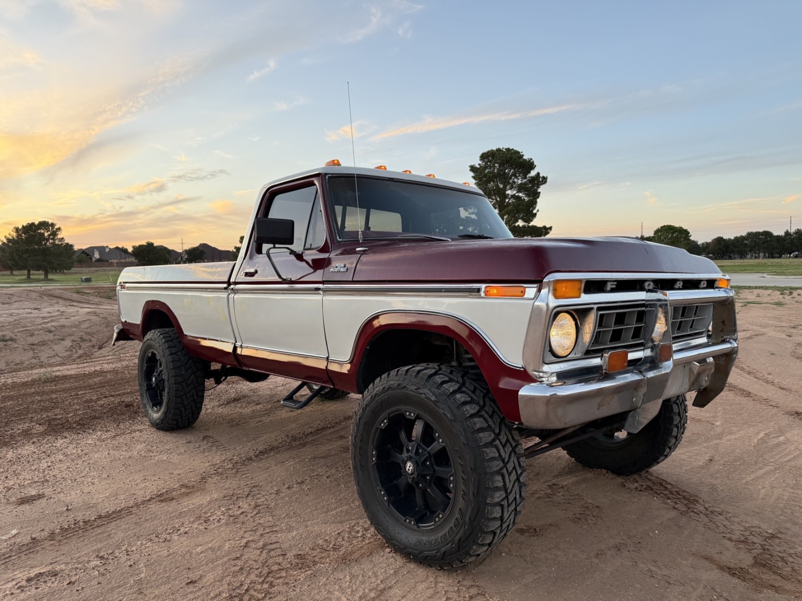 Ford-F-150-1977-Standard-Cab-Pickup-3
