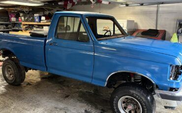 Ford-F-150-1987-Standard-Cab-Pickup-1
