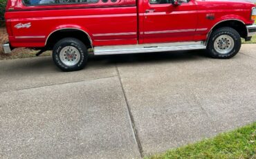 Ford-F-150-1993-Standard-Cab-Pickup-1
