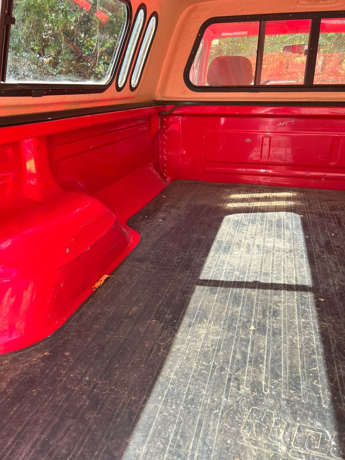 Ford-F-150-1993-Standard-Cab-Pickup-18