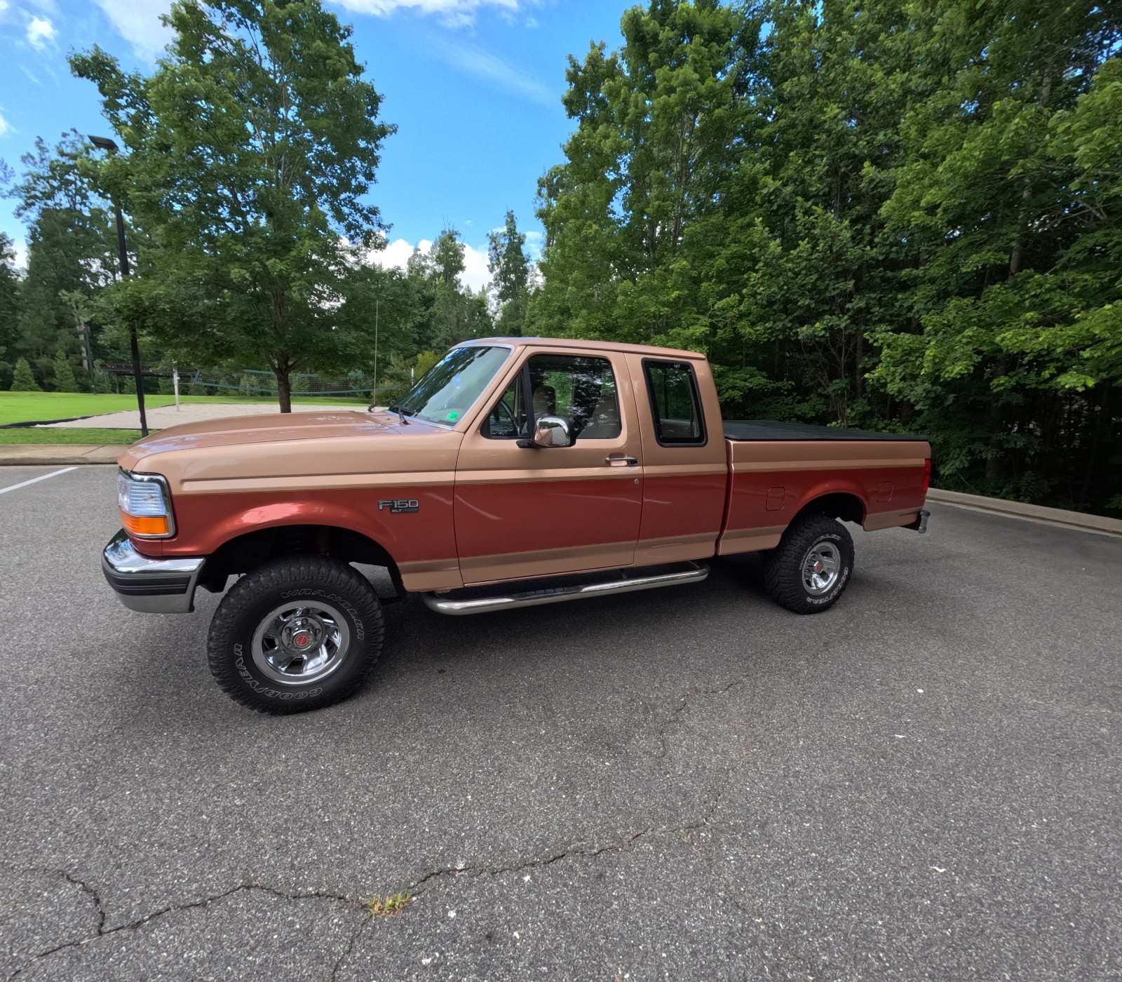 Ford-F-150-1994-Crew-Cab-Pickup-2