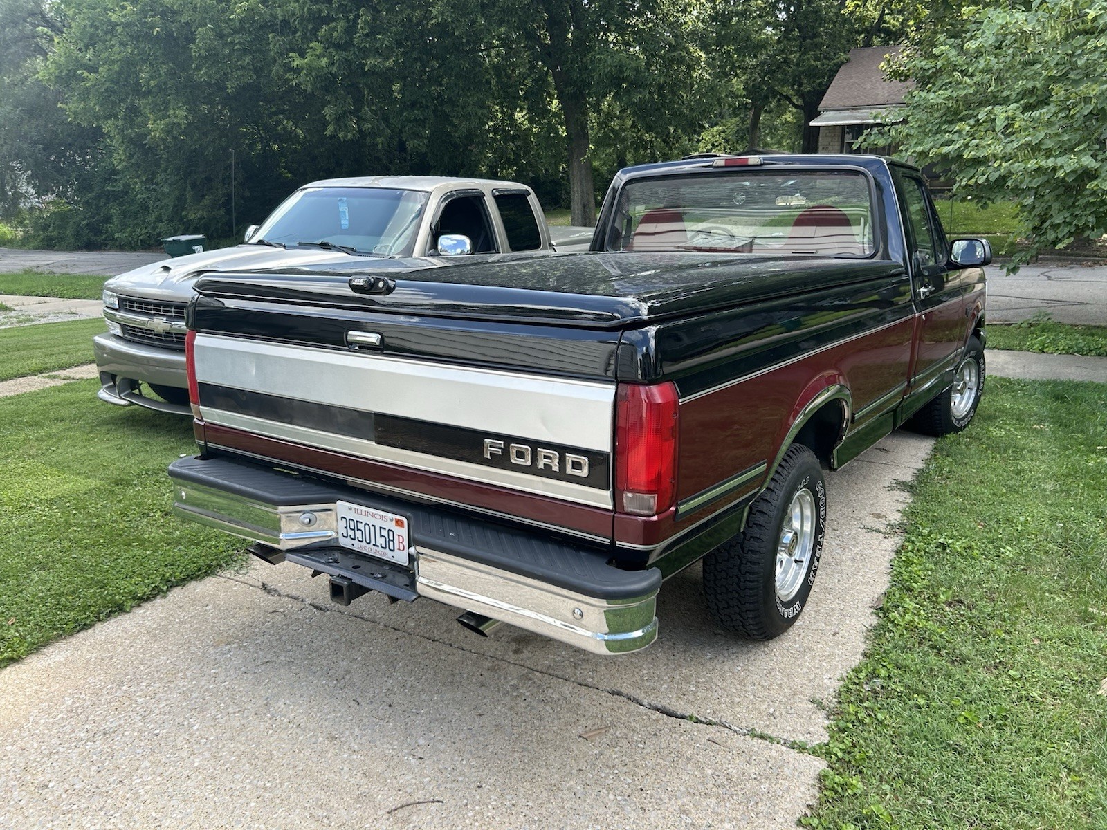 Ford-F-150-1995-Standard-Cab-Pickup-2