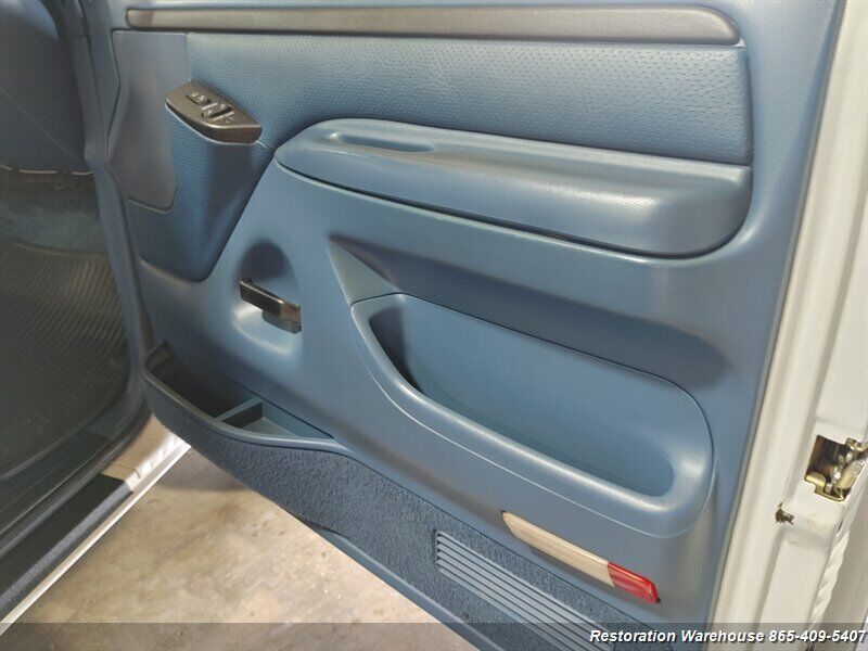 Ford-F-150-1996-24