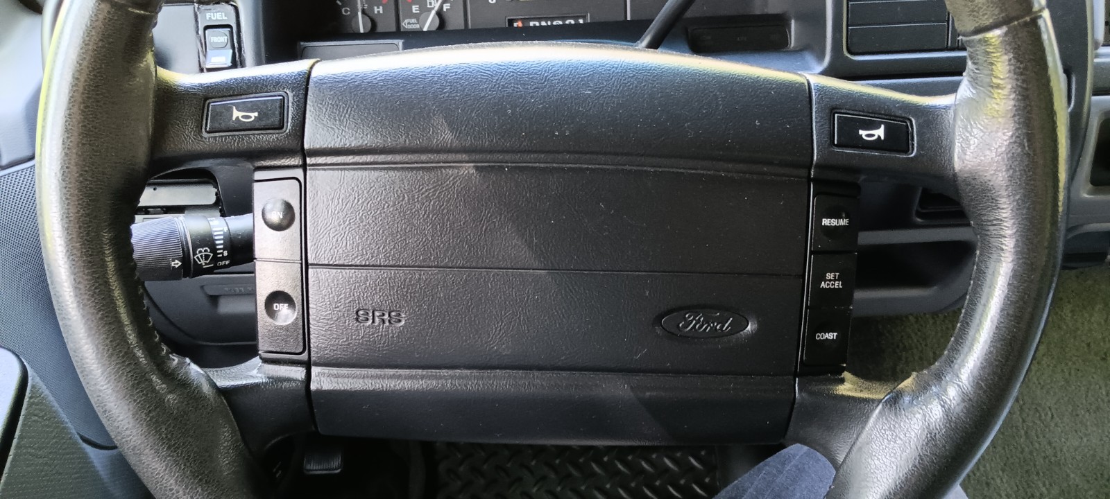 Ford-F-150-1996-Standard-Cab-Pickup-12