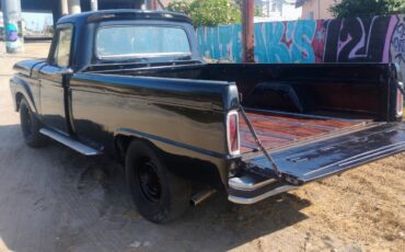 Ford-F-250-1966-Standard-Cab-Pickup-3