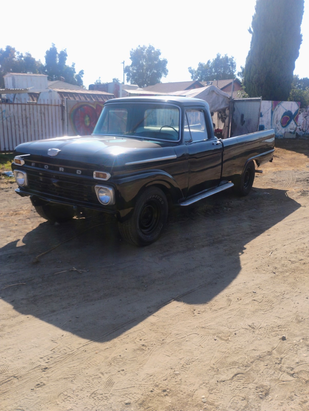 Ford F-250 1966 Standard Cab Pickup