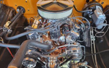 Ford-F-250-1972-Orange-1