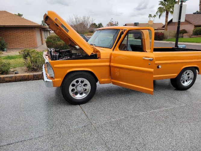 Ford-F-250-1972-Orange-12