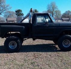 Ford-F-250-1973-Black-17