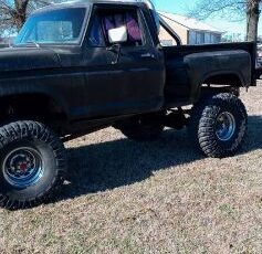 Ford-F-250-1973-Black-21