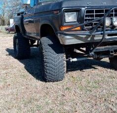 Ford-F-250-1973-Black-22