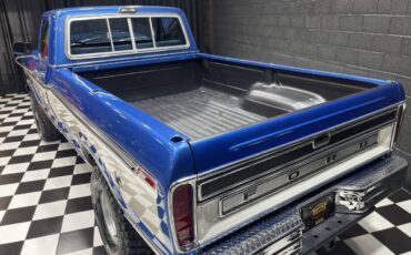 Ford-F-250-1973-Pickup-Truck-16