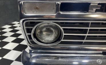 Ford-F-250-1973-Pickup-Truck-25