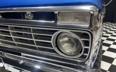 Ford-F-250-1973-Pickup-Truck-27