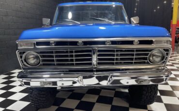Ford-F-250-1973-Pickup-Truck-8