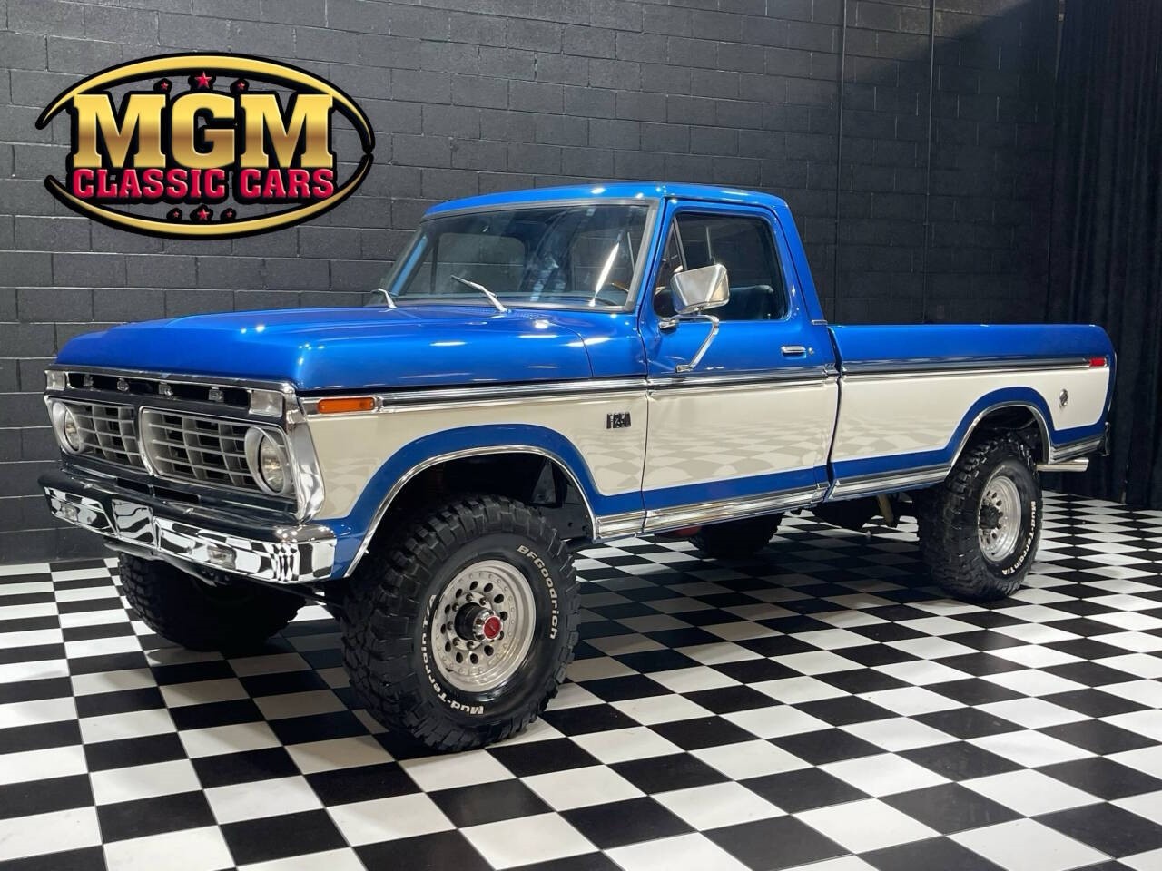 Ford-F-250-1973-Pickup-Truck