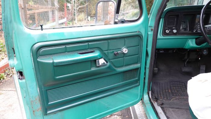 Ford-F-250-1976-Green-13