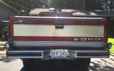 Ford-F-250-1985-Extended-Cab-Pickup-10
