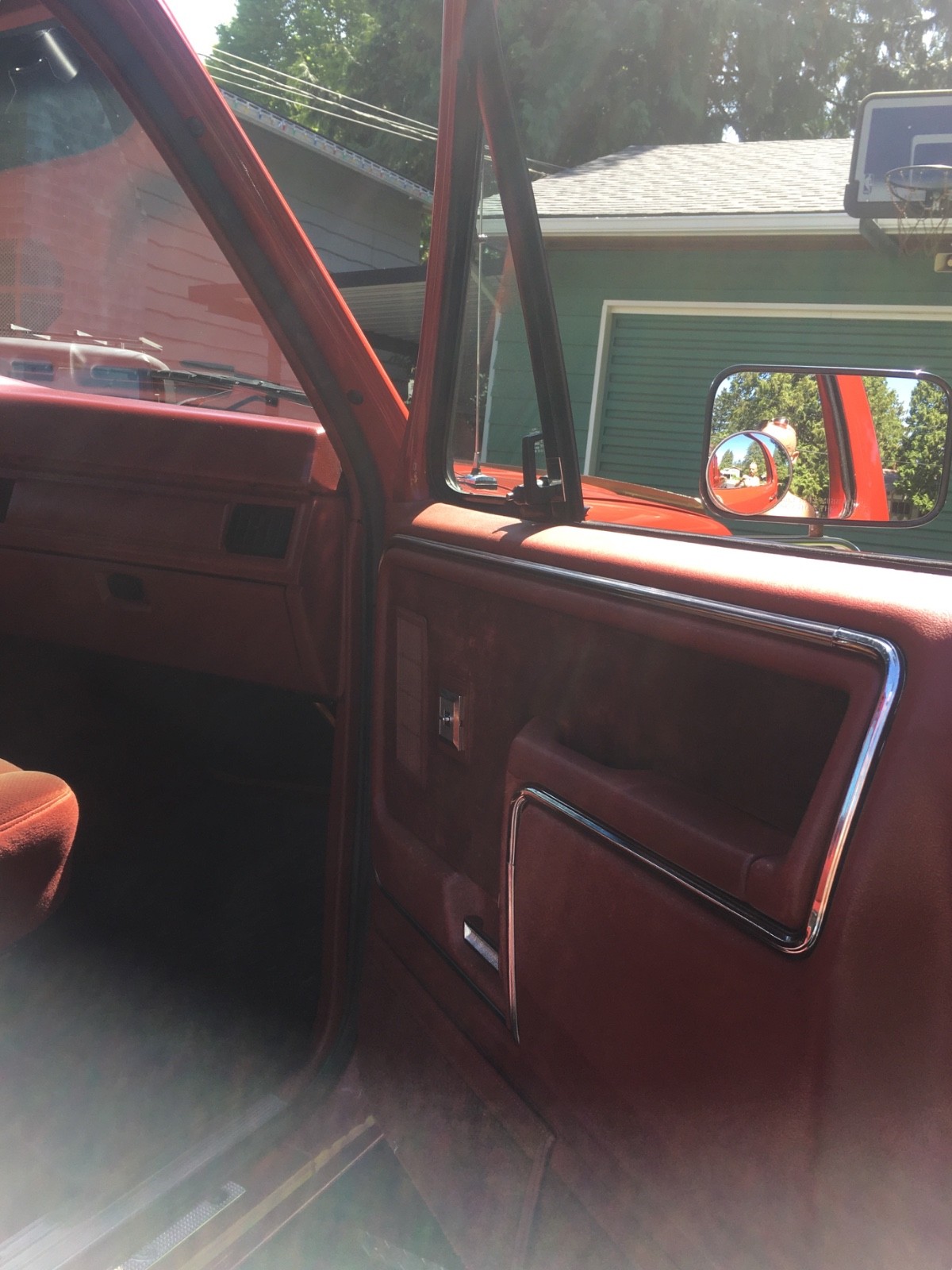 Ford-F-250-1985-Extended-Cab-Pickup-15