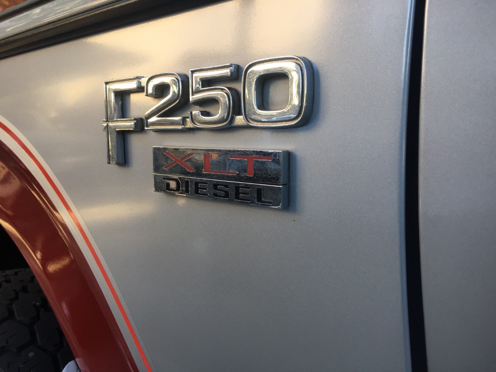 Ford-F-250-1985-Extended-Cab-Pickup-3