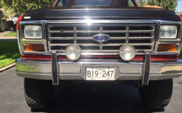 Ford-F-250-1985-Extended-Cab-Pickup-4